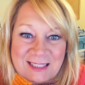 Meet your Posher, Paula